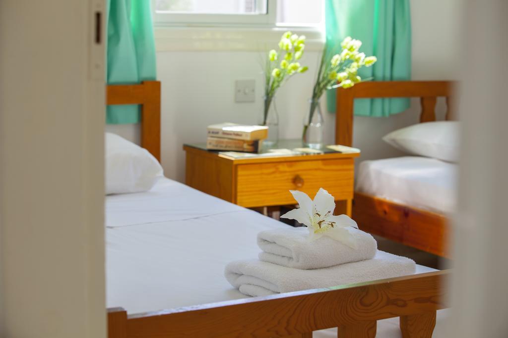 Protaras Holiday Suite Annie Esterno foto