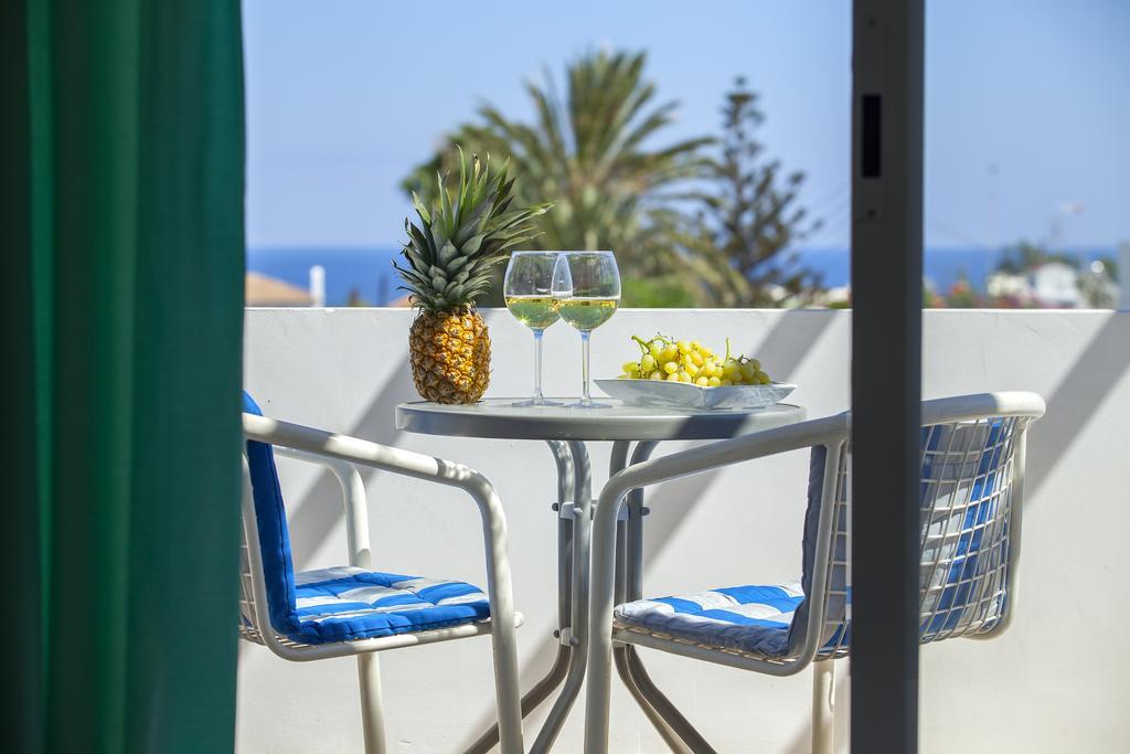 Protaras Holiday Suite Annie Esterno foto